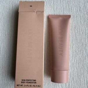 KKW BEAUTY Skin Perfecting Body Foundation color Tan Brand new still sealed
